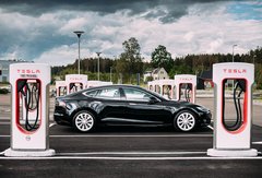 Tesla bloque les réparations "non officielles" (et moins chères), mais certains contournent ces restrictions