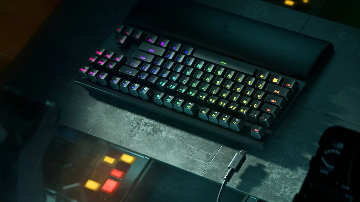 Razer Huntsman V2 Tenkeyless © Razer
