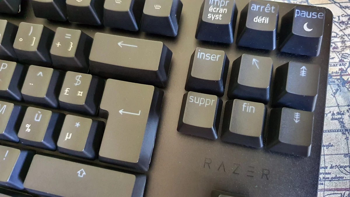 Razer Huntsman V2 Tenkeyless © Nerces