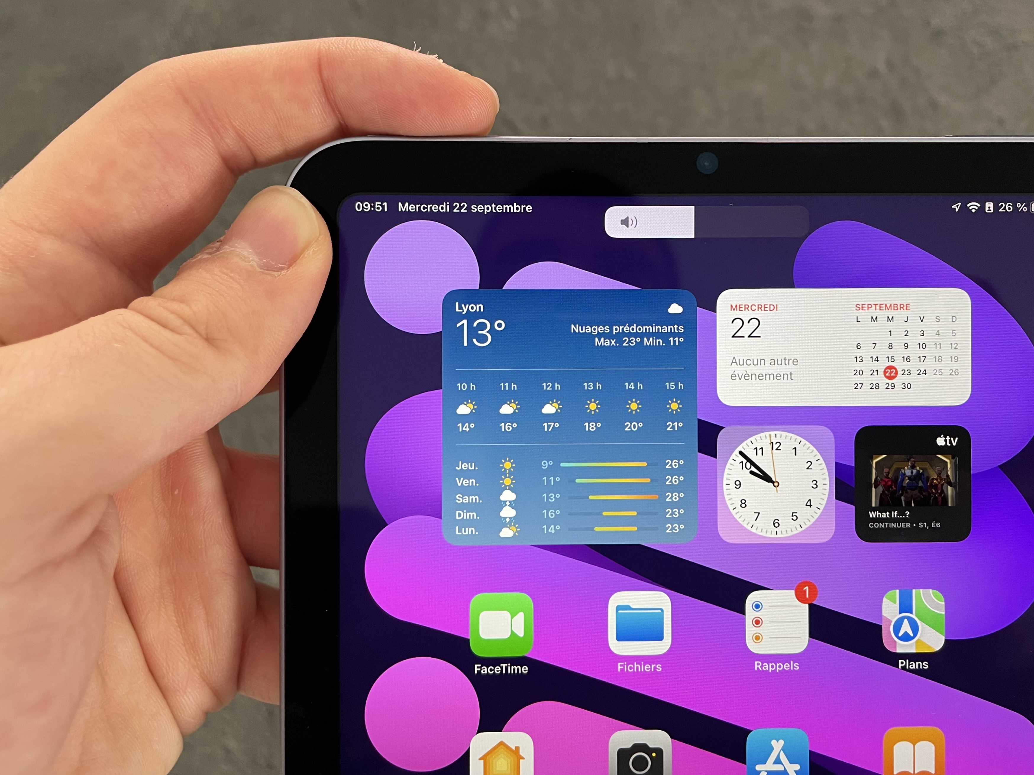 iPad mini 6 : Apple enquête sur les problèmes de charge provoqués par la mise à jour d'iPadOS 15.5