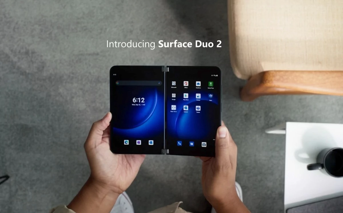 Surface Duo 2-4 © © Microsoft