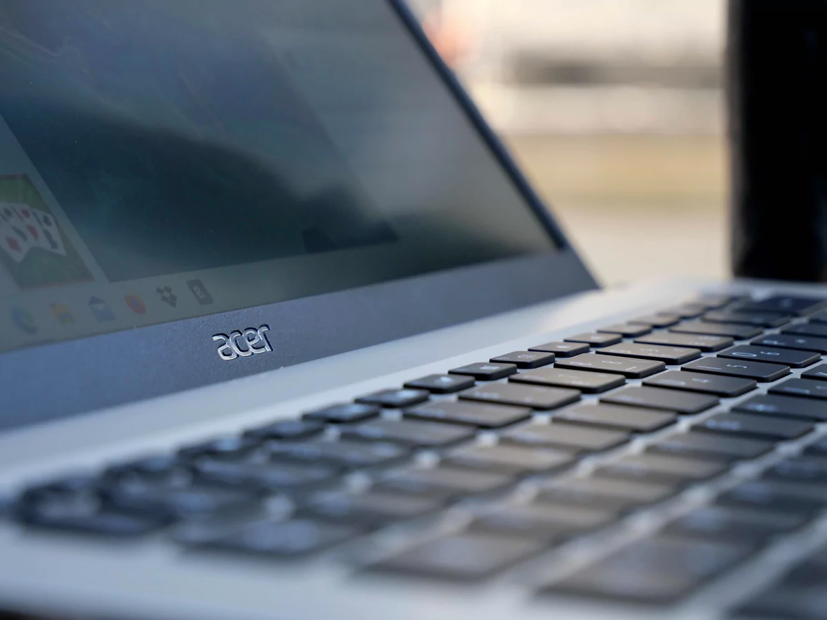 Acer Swift 1-8 © © Nathan Le Gohlisse pour Clubic