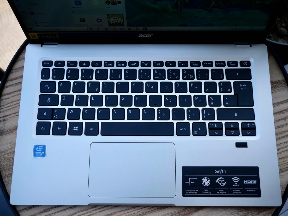 Acer Swift 1-12 © © Nathan Le Gohlisse pour Clubic