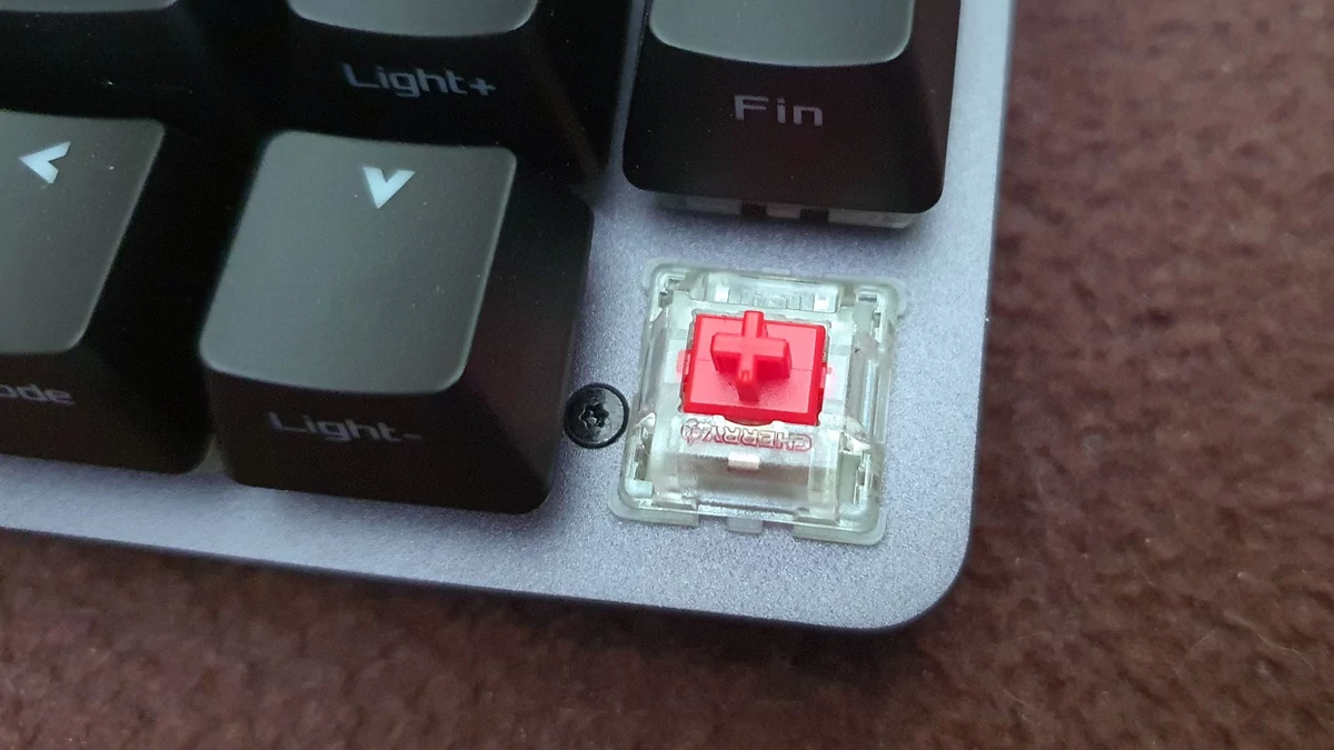 Asus ROG Falchion © Nerces