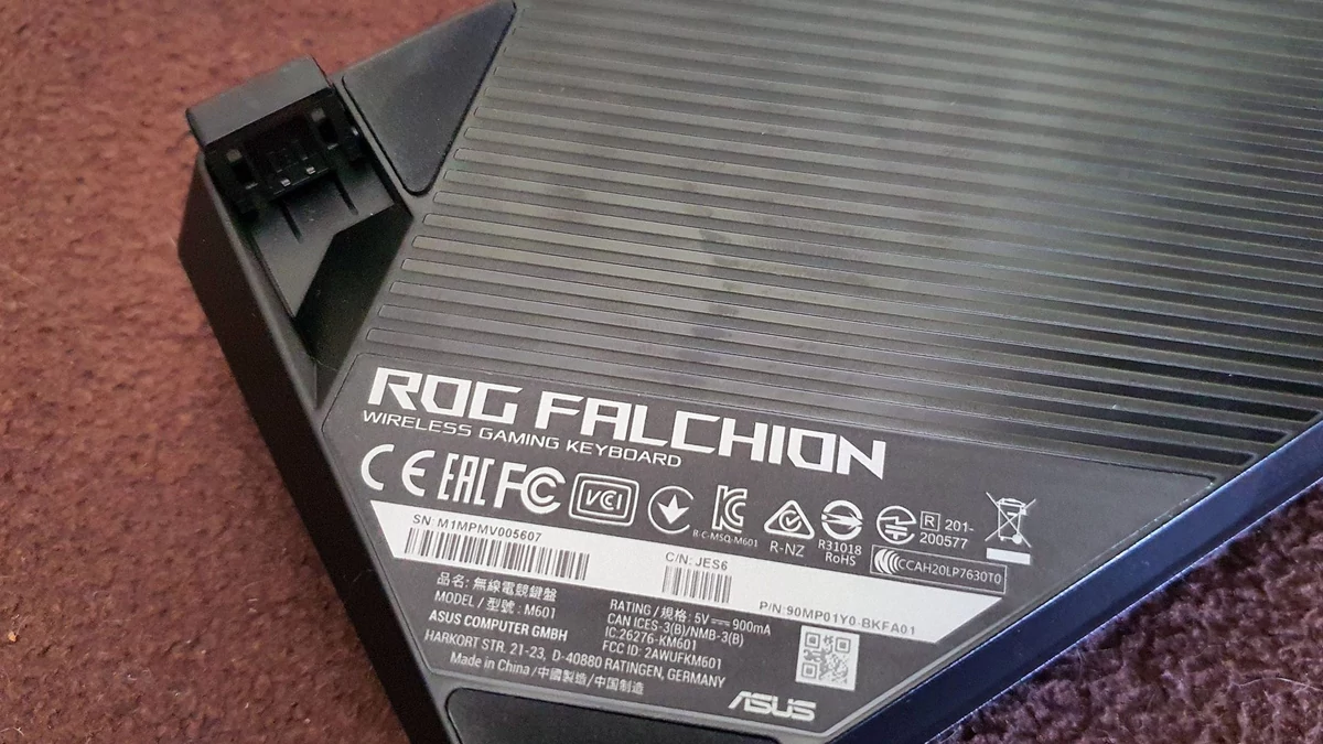 Asus ROG Falchion © Nerces