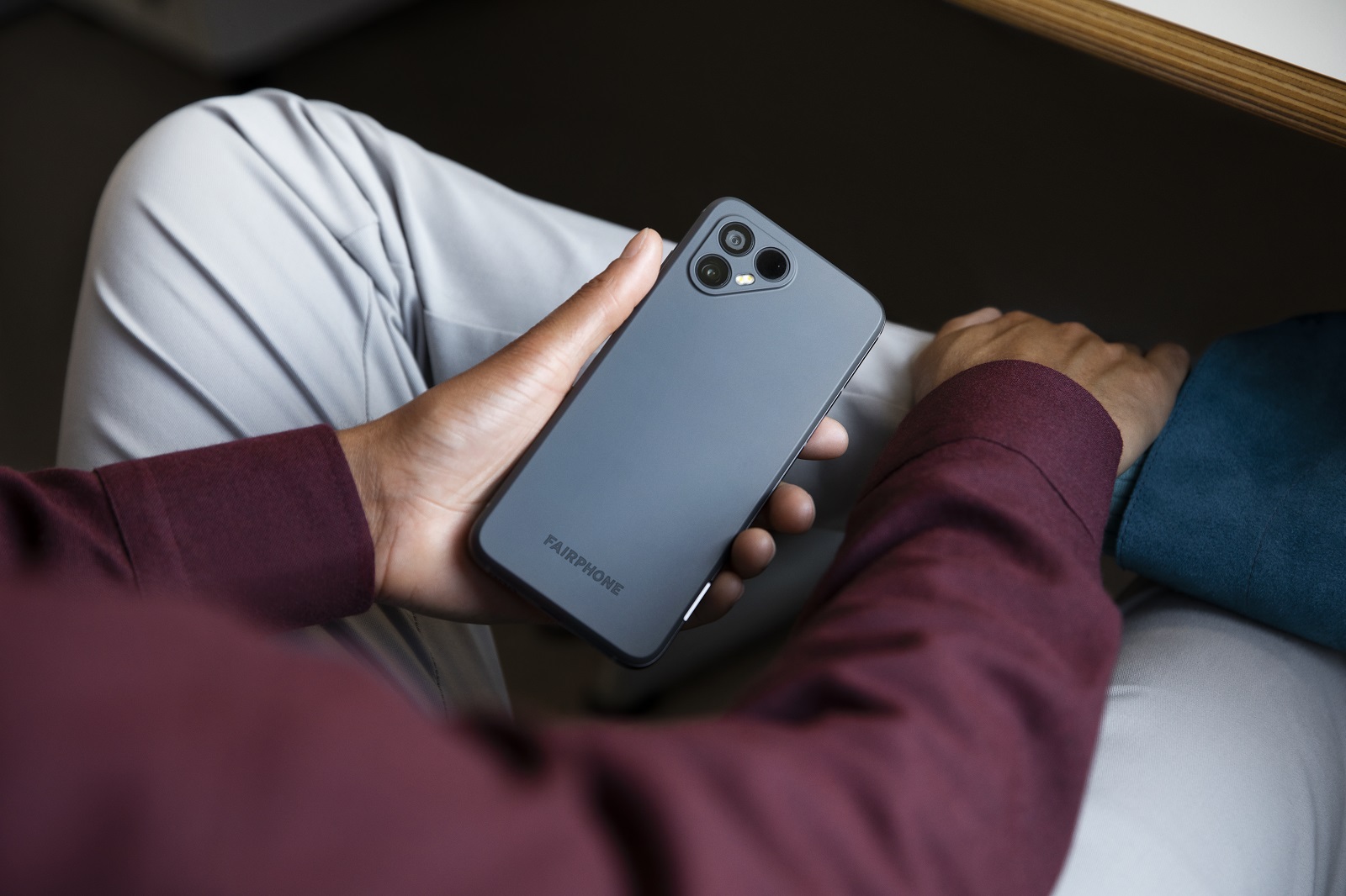 Le Fairphone 4 est officiel : le smartphone écolo et durable, enfin au goût du jour ?