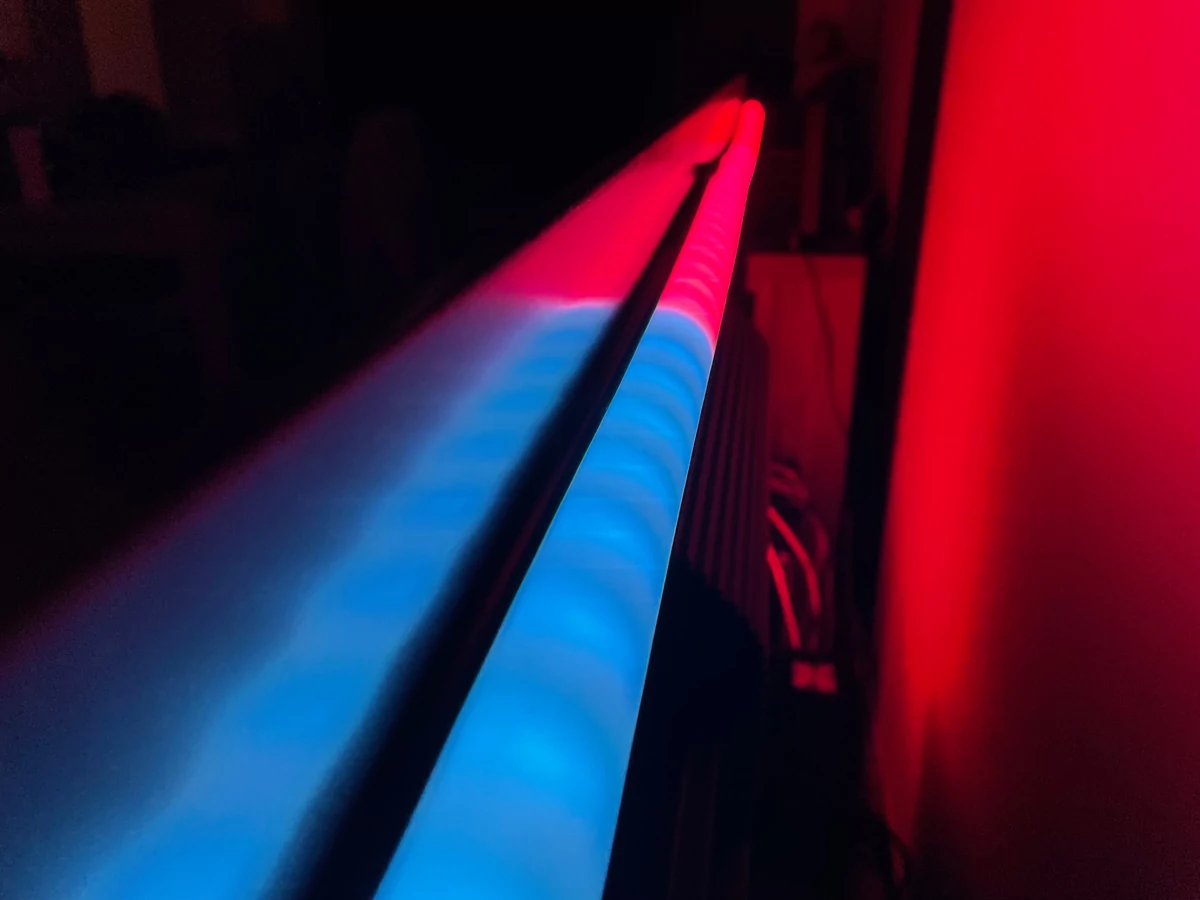 Test Philips Hue Play Lightstrip © Mathieu Grumiaux pour Clubic
