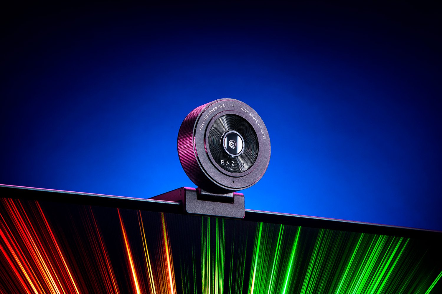 Razer vise les streamers à petit budget avec ses Kiyo X et Ripsaw X