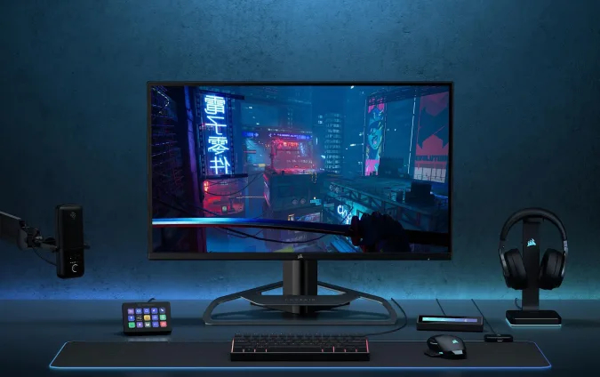 Corsair présente son premier écran gaming, le Xeneon : 32