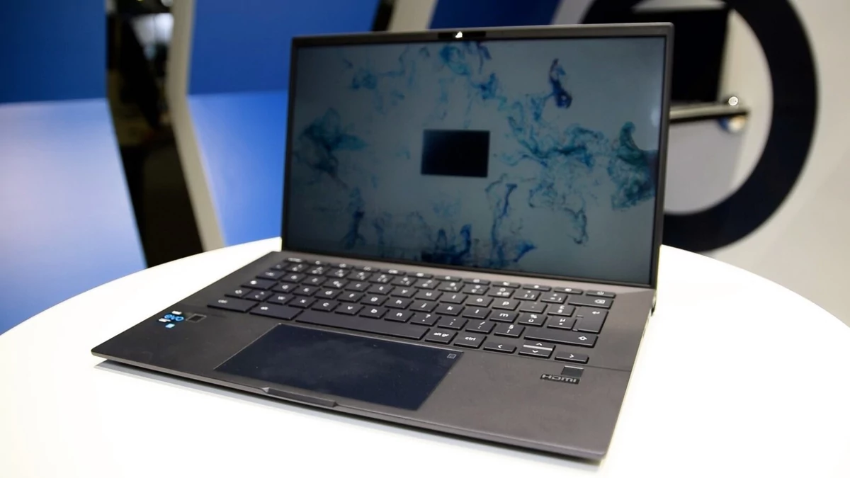 Asus Chromebook CX9 © Alexandre Boero pour Clubic