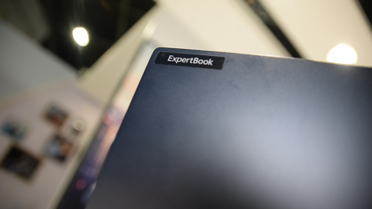 Asus Expertbook B5 Flip diode © Alexandre Boero pour Clubic