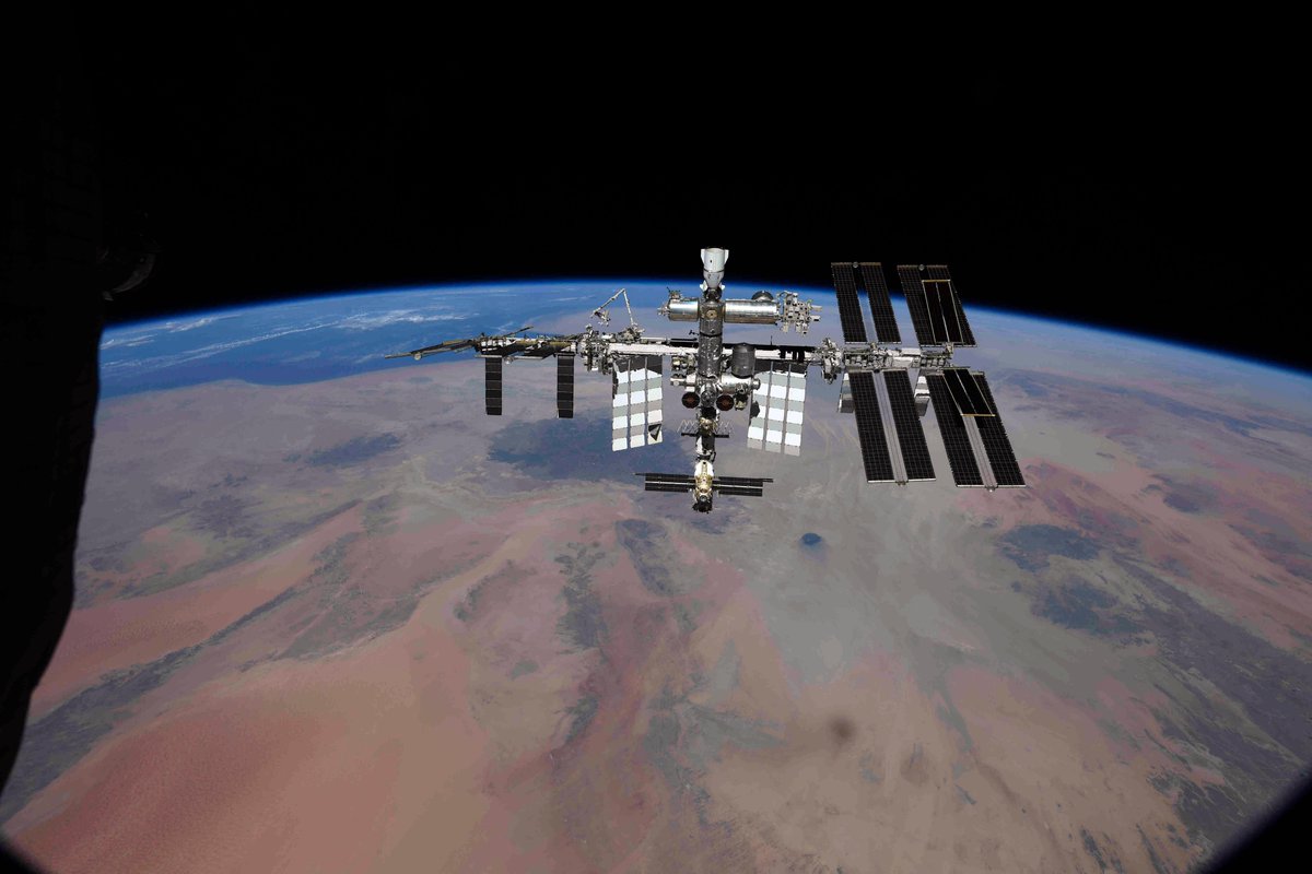 ISS vue d&#039;ensemble Station Spatiale Internationale © Roscosmos