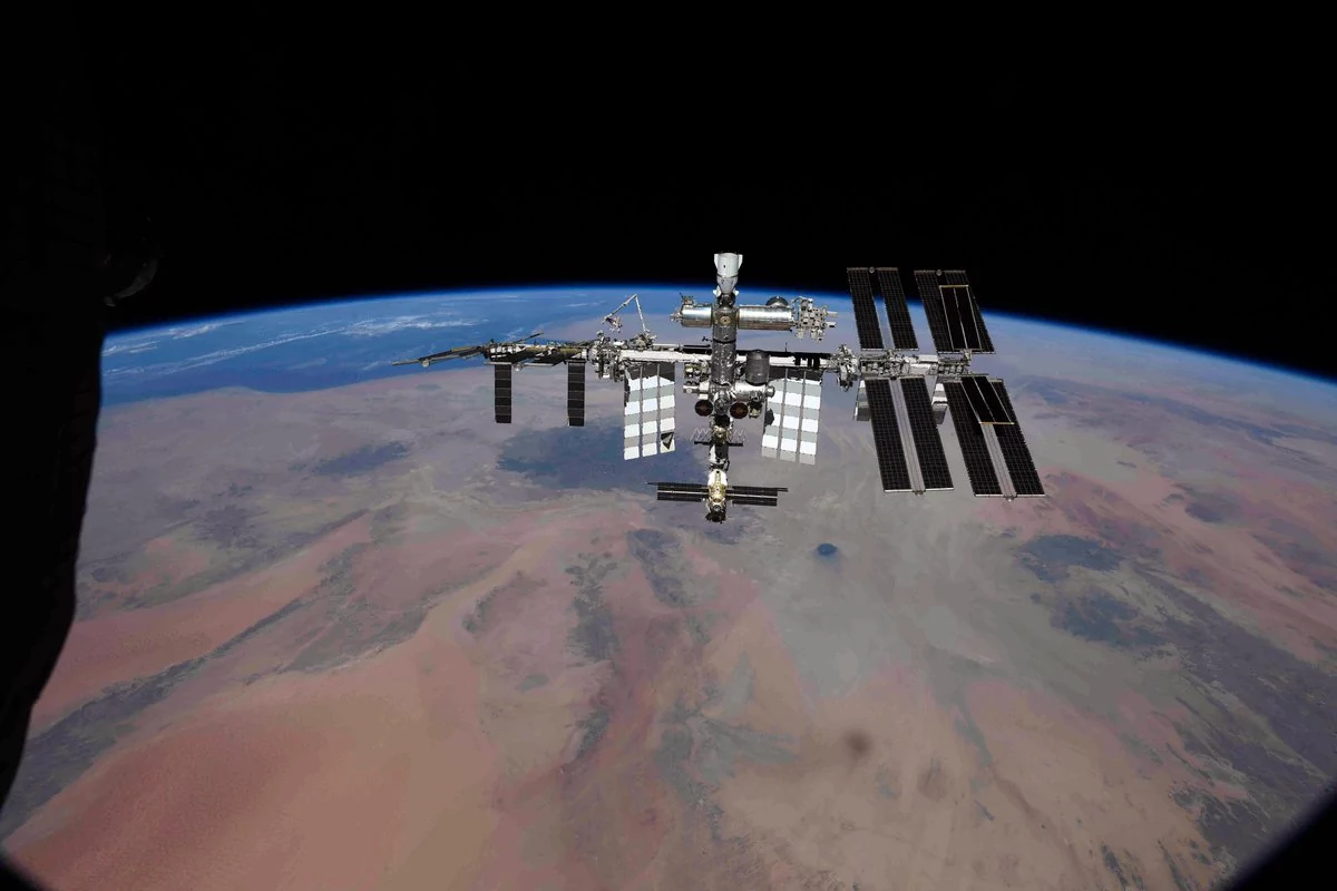 ISS vue d&#039;ensemble Station Spatiale Internationale © Roscosmos