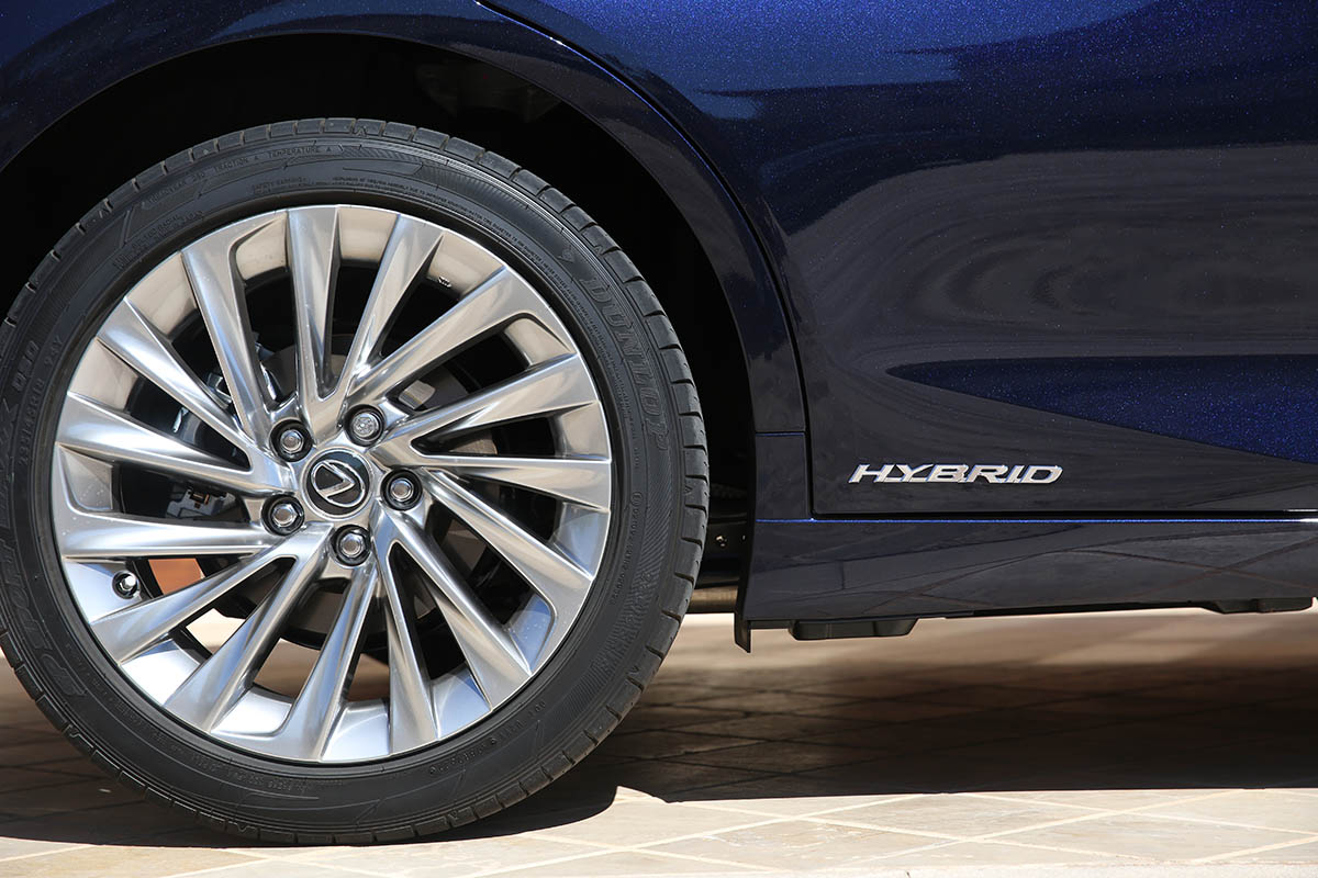 Essai-Lexus-ES-300h © Soufyane Benhammouda pour Clubic