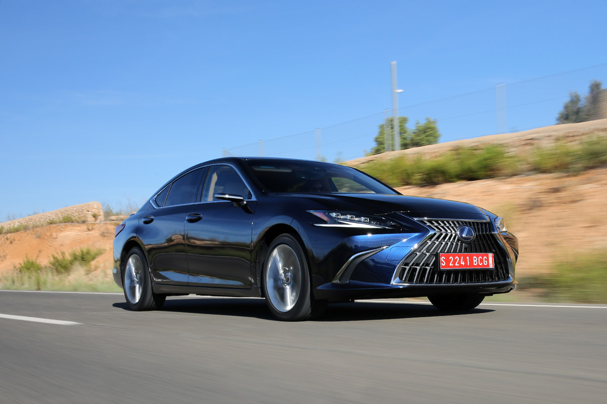 Essai-Lexus-ES-300h © Soufyane Benhammouda pour Clubic