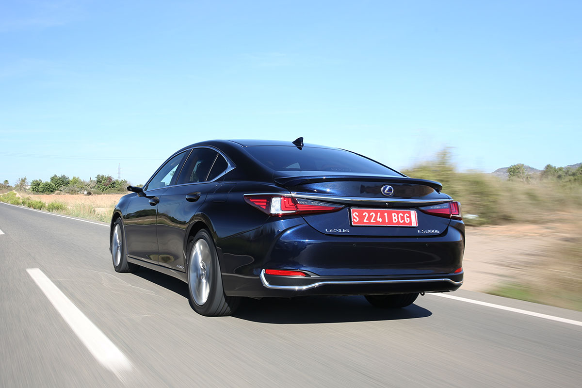Essai-Lexus-ES-300h © Soufyane Benhammouda pour Clubic