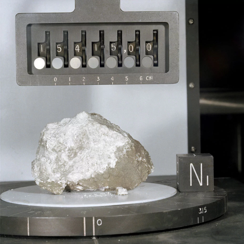 Roche lunaire Apollo 15 © NASA