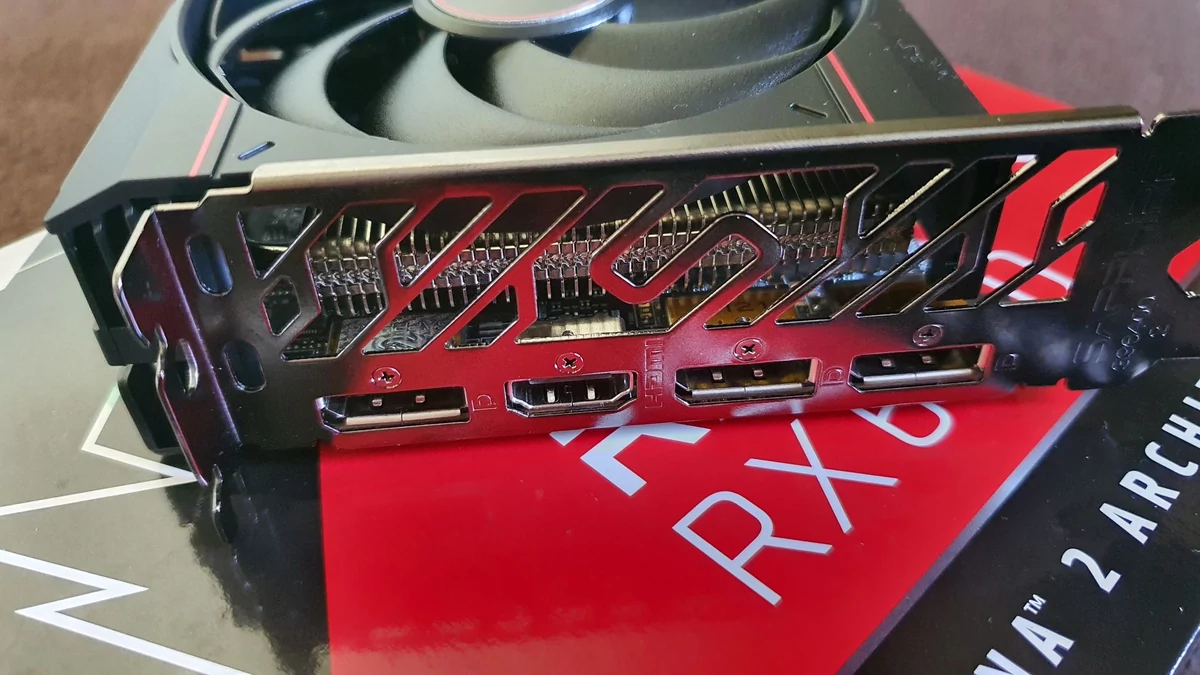 Sapphire Radeon RX 6600 © Nerces