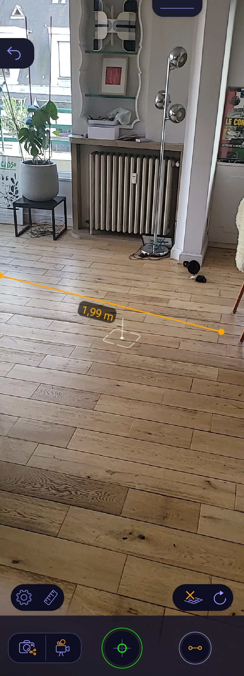 AR Ruler App © Grymala