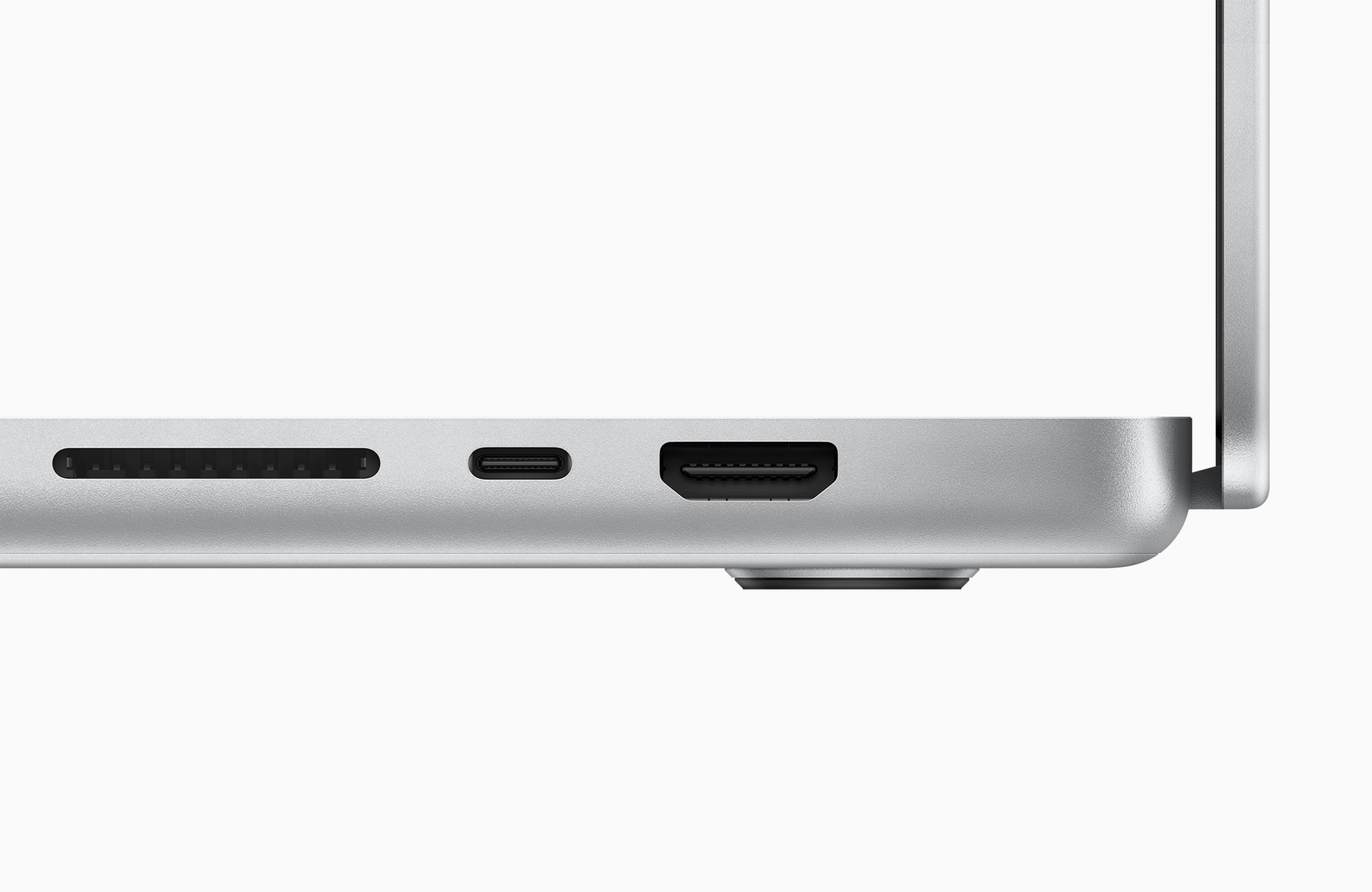 Photographes, fuyez ! Les nouveaux MacBook Pro ne supportent pas la dernière norme de carte SD