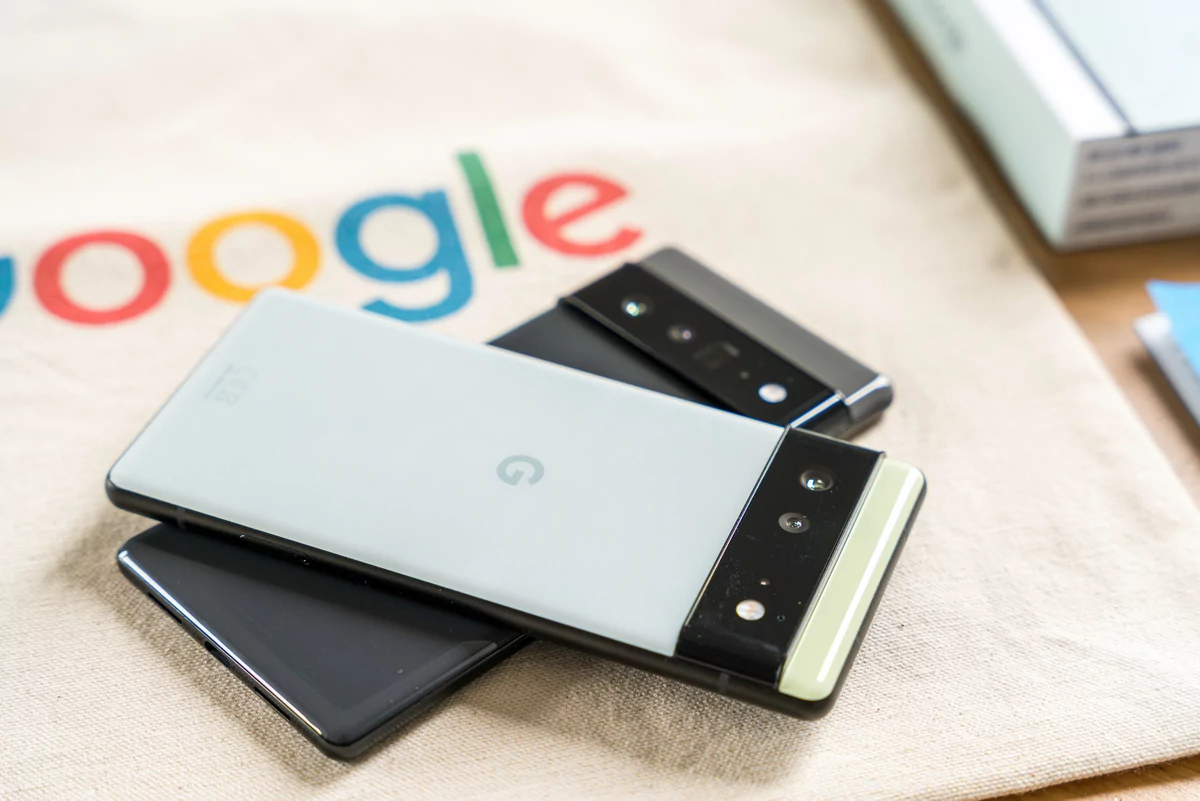 Google Pixel 6 & Pixel 6 Pro © © Pierre Crochart pour Clubic