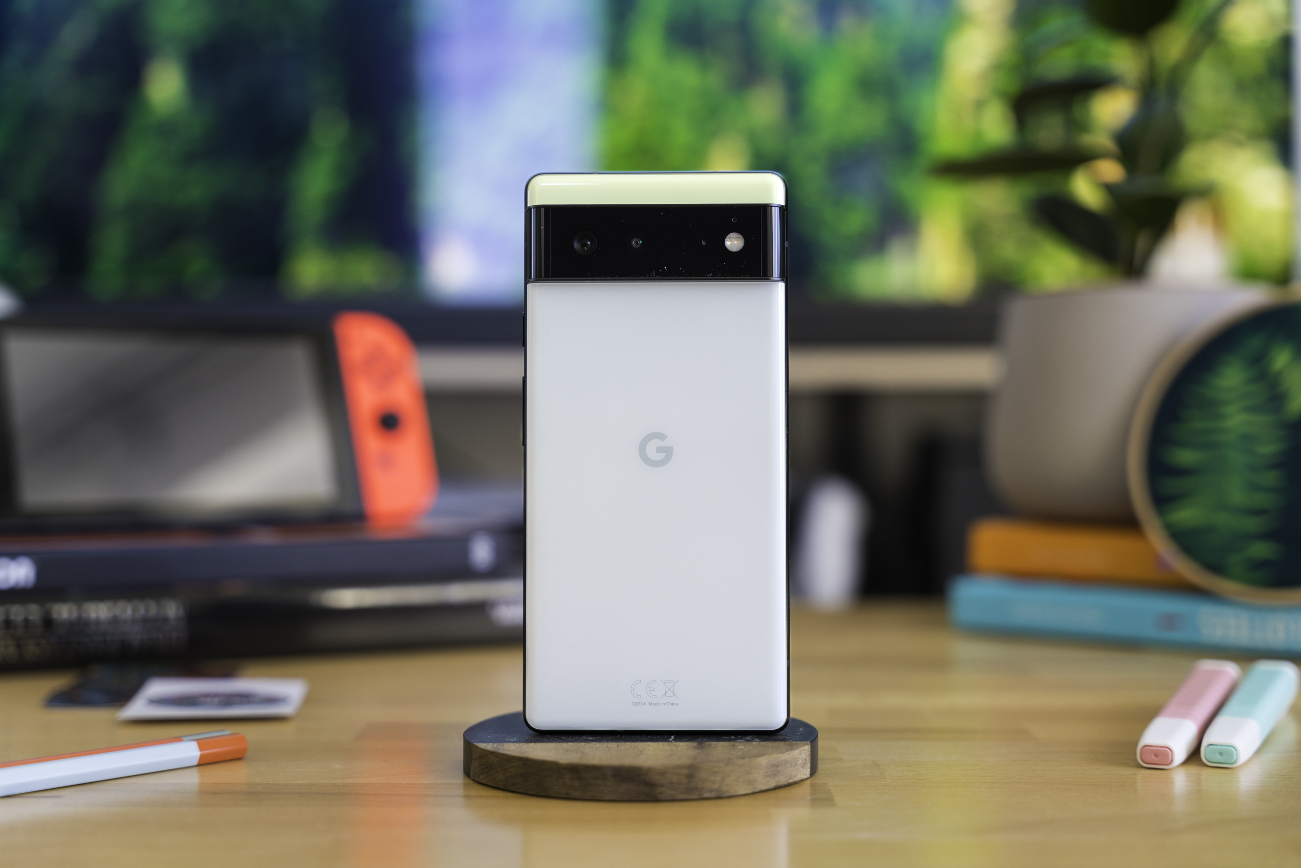 Le nouveau Pixel Stand, le chargeur sans-fil signé Google, est