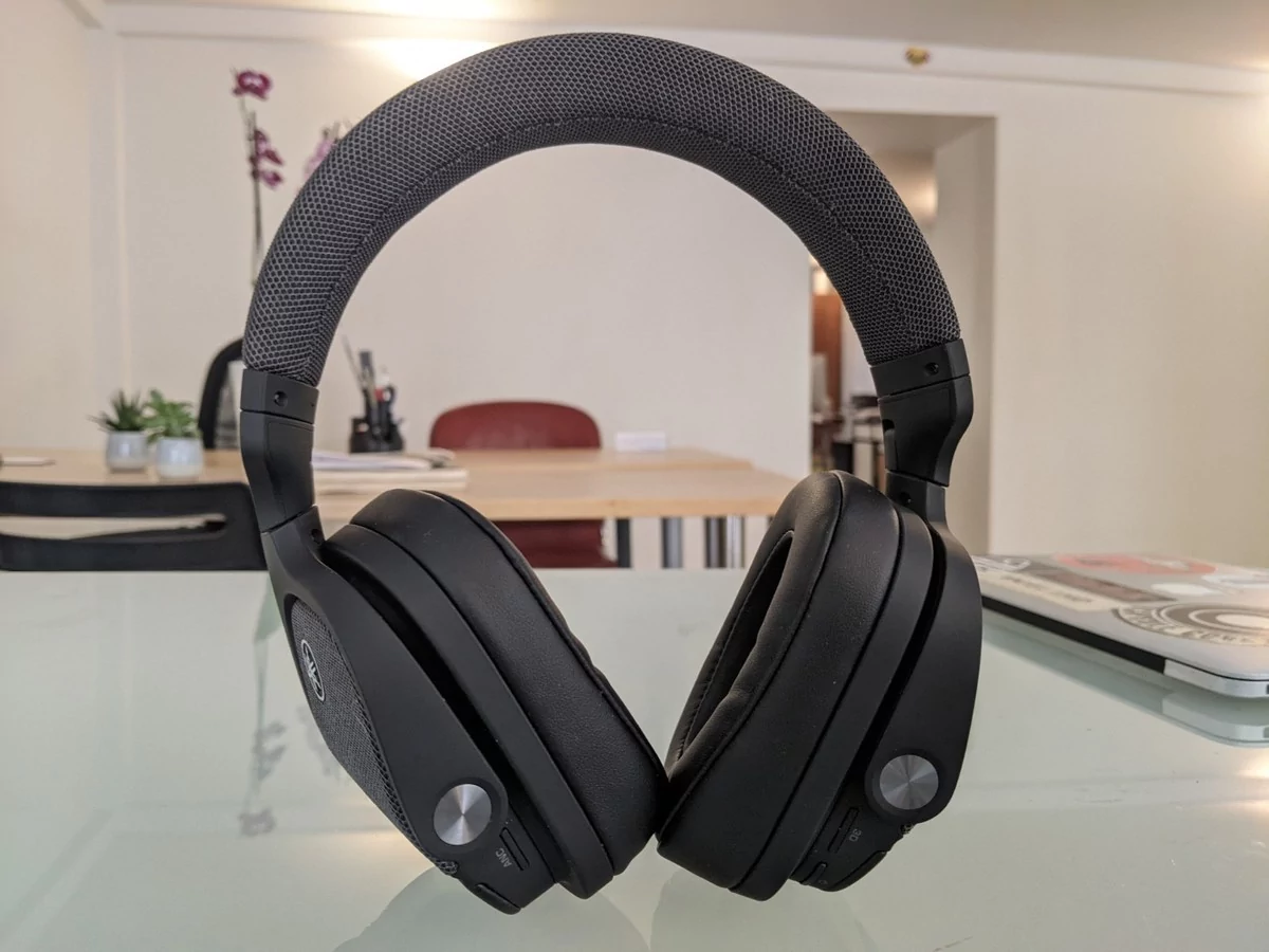 Yamaha YH-L700A