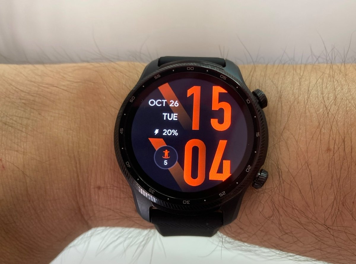 TicWatch - Écran AMOLED © Johan Gautreau