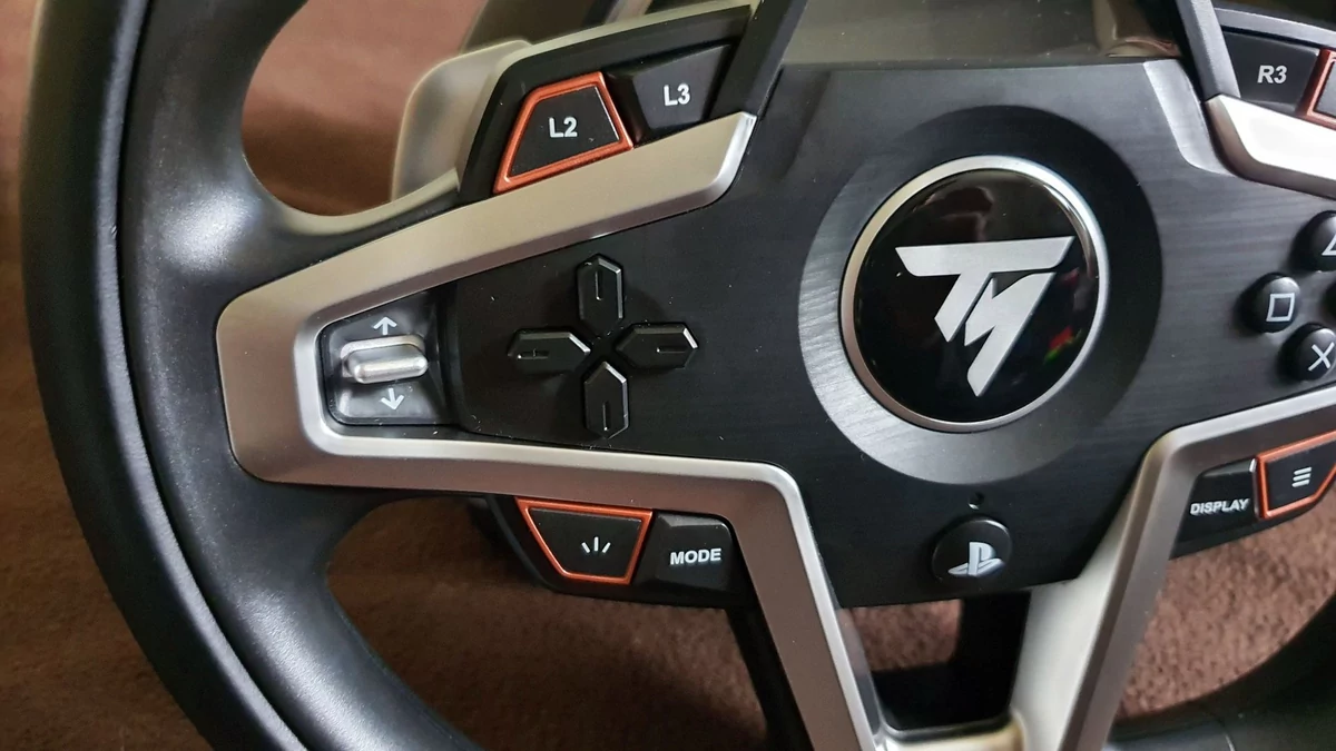 Thrustmaster T248 © Nerces