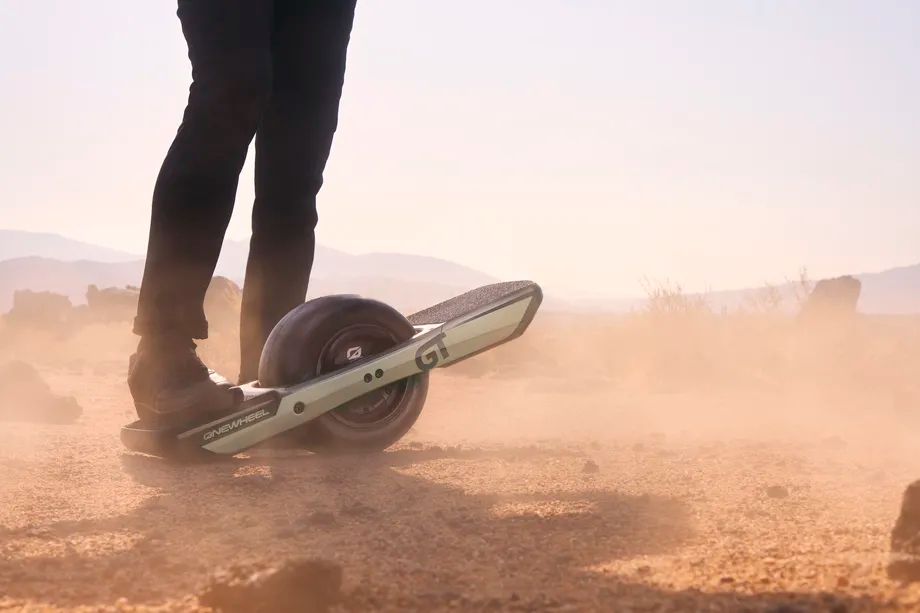 Onewheel dévoile son modèle GT, pour rider encore plus loin