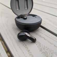 Test LG Tone Free FP8 : des écouteurs en progrès, pour une expérience propre et nette