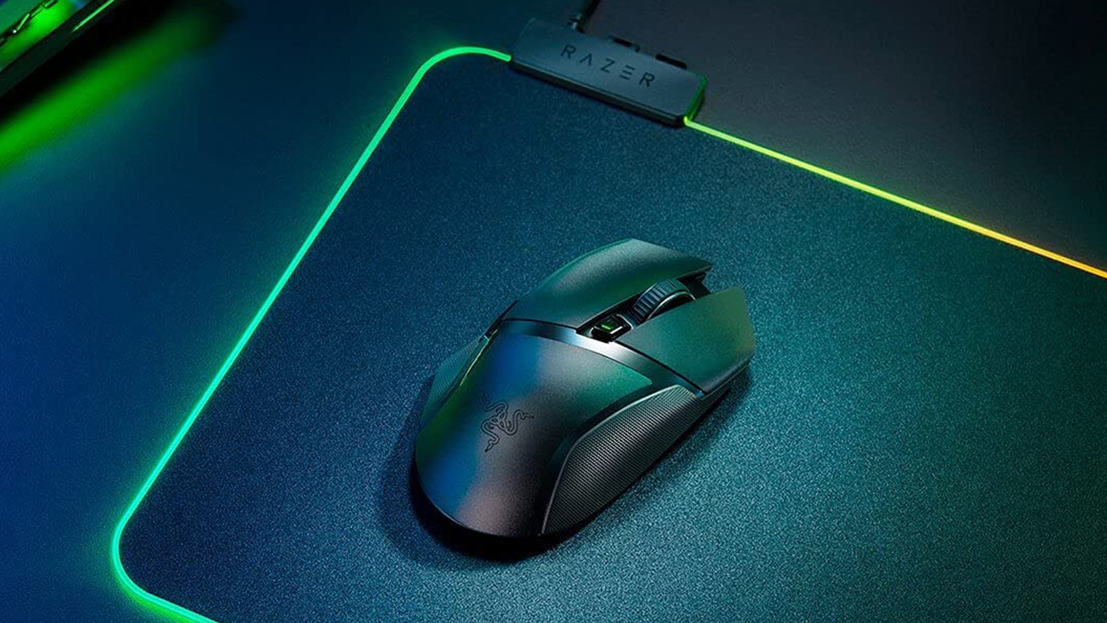 Лучшая беспроводная мышь 2024. Razer Hyperspeed. Мышь Razer Basilisk Ultimate. Беспроводная игровая мышь Razer Basilisk x Hyperspeed. Мышка Razer Basilisk x.