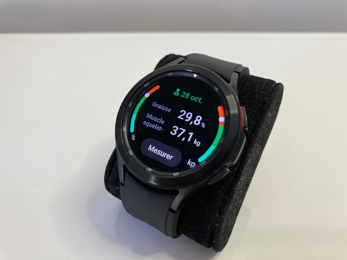 Galaxy Watch 4 - Masse corporelle © Johan Gautreau