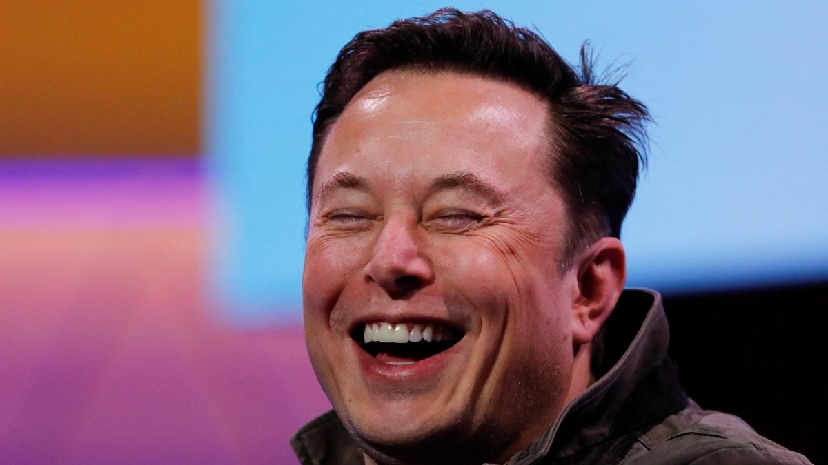 Musk rire © © AFP