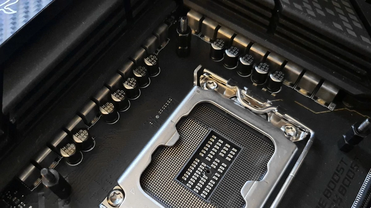 MSI MPG Z690 Carbon WiFi © Nerces