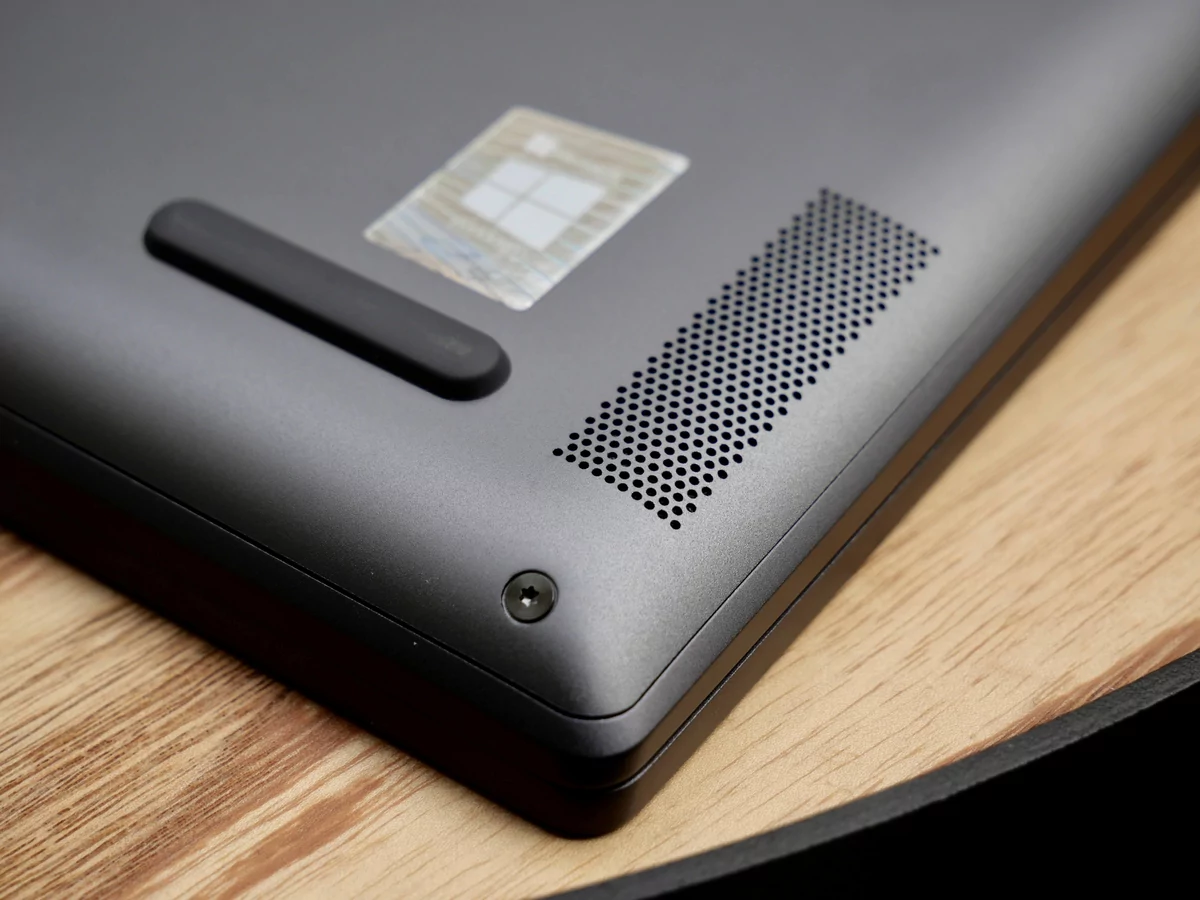 Lenovo Yoga Slim 7 Pro-9 © © Nathan Le Gohlisse pour Clubic