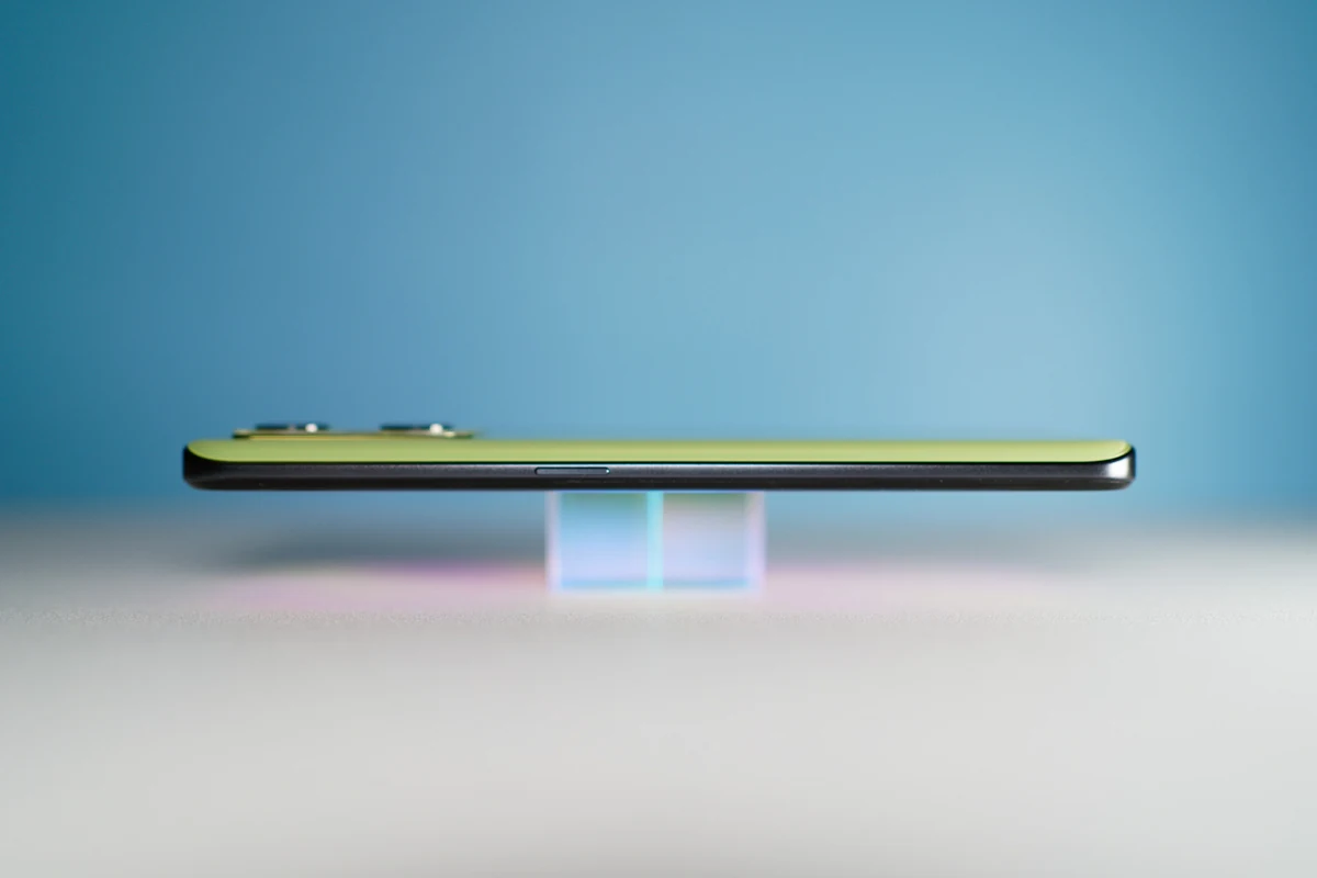 realme GT Neo2 © © Marc Mitrani pour Clubic