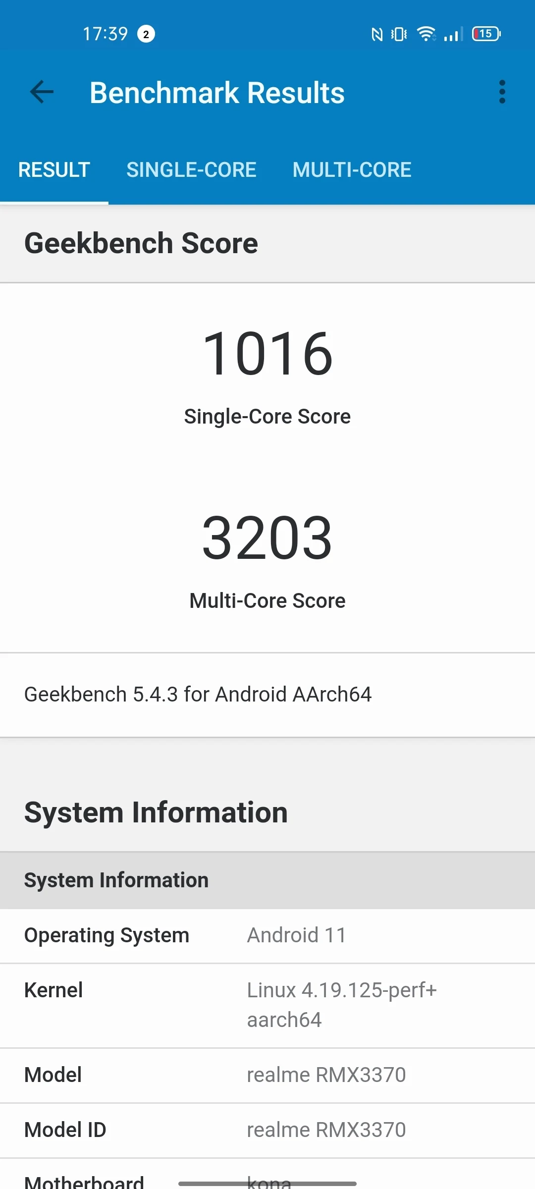 realme GT Neo2 © © Marc Mitrani pour Clubic