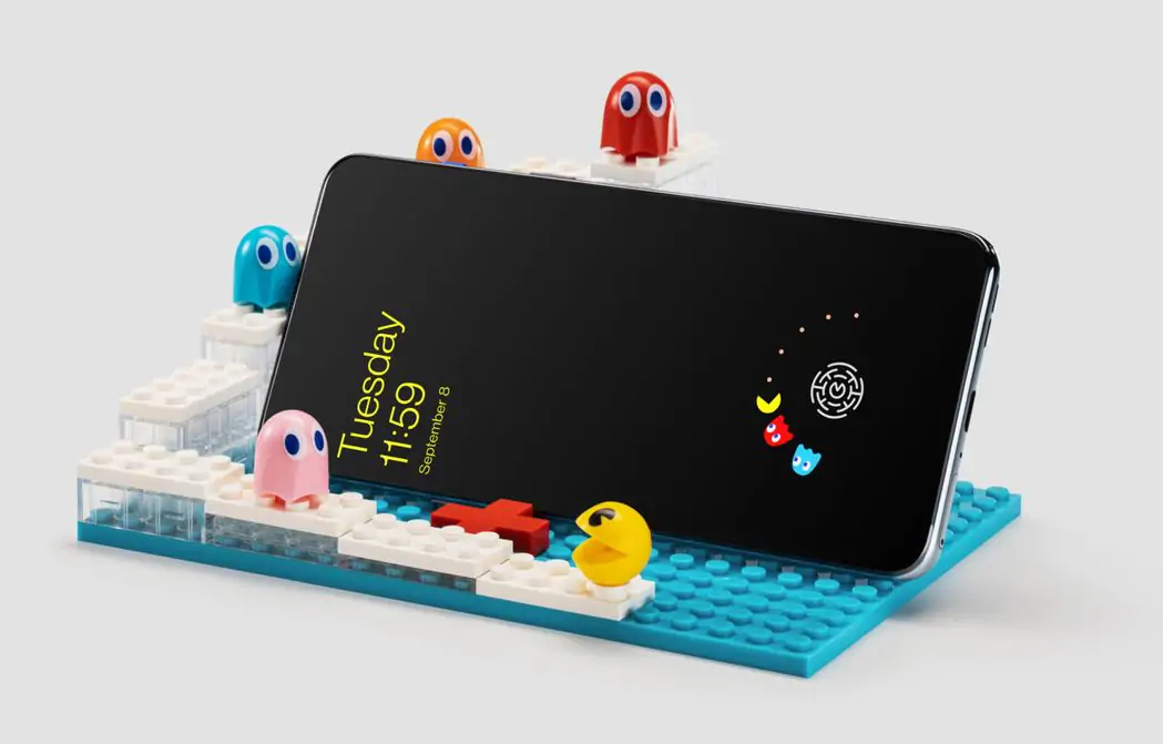 Le OnePlus Nord 2 Pac-Man Edition est disponible (et il brille dans le noir)