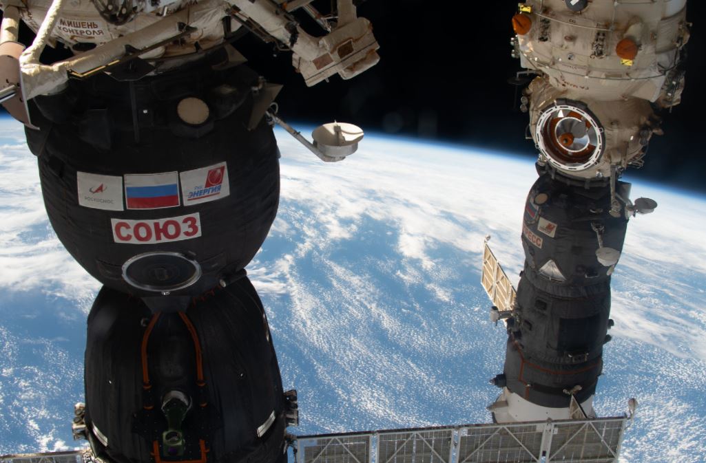 ISS station soyouz © NASA