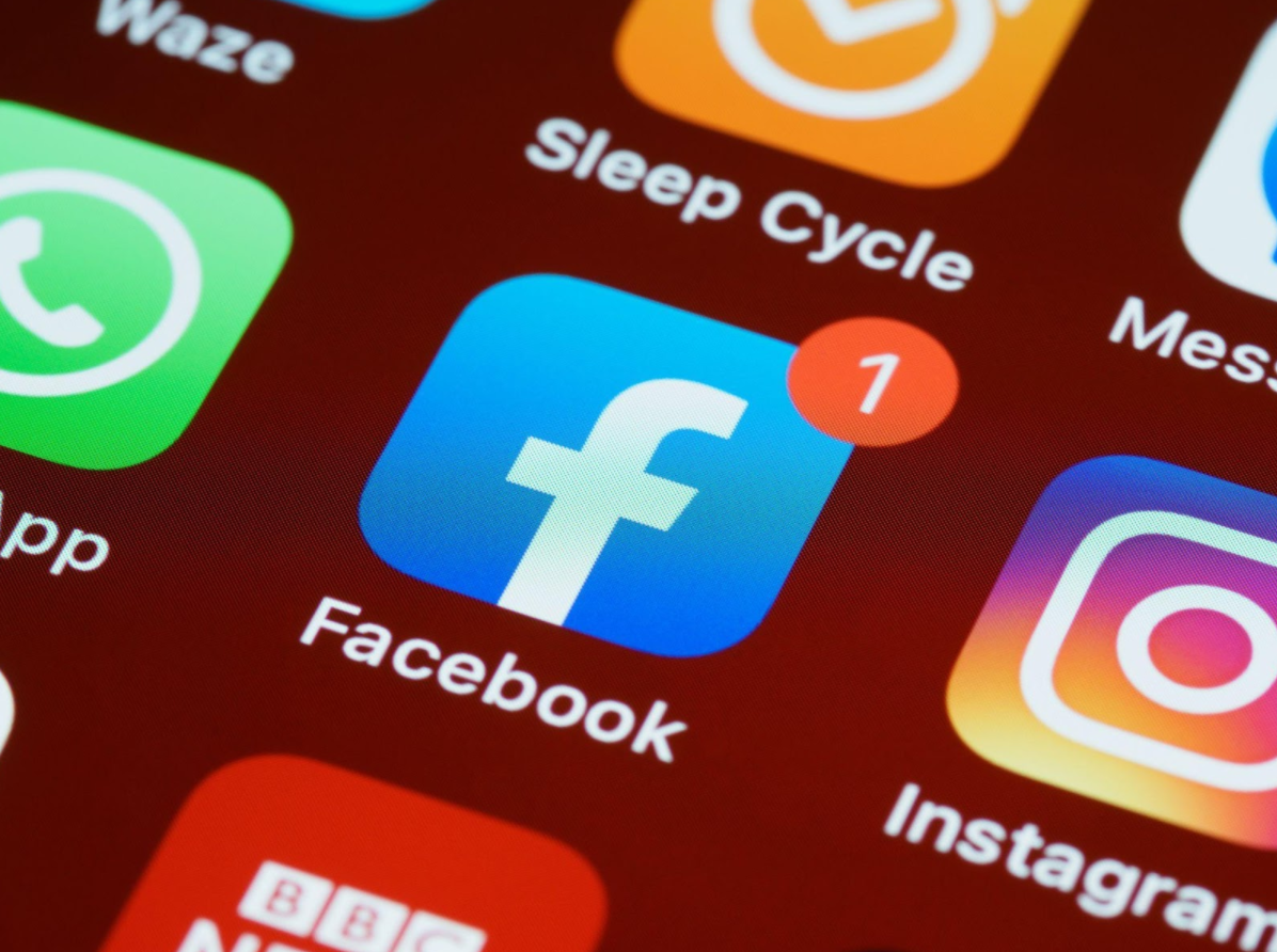 Instagram et Messenger n'auraient pas de chiffrement de bout en bout par défaut avant 2023