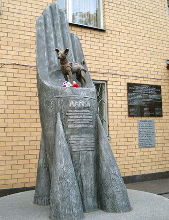 Monument russe en l&#039;honneur de Laïka. Crédits NA
