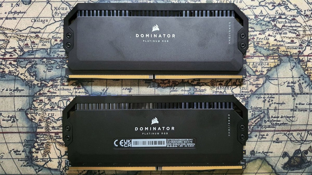 Le design des Dominator Platinum ne change pas d'un iota par rapport aux versions DDR4 © Nerces