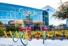 Google poursuivi en justice par d’anciens employés pour avoir violé son propre code d’honneur
