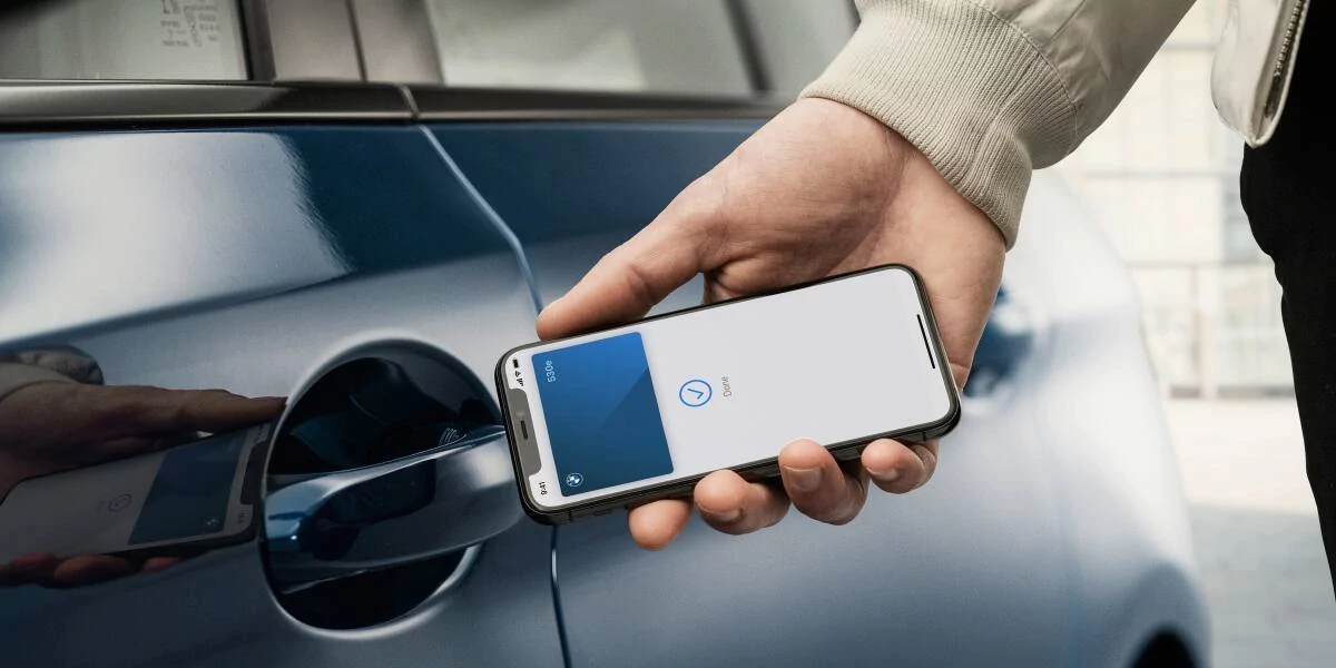 CarKey 2 © BMW
