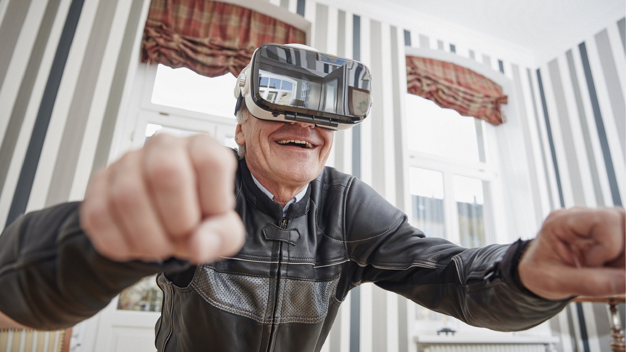 En Corée du Sud, pour avoir le droit de continuer de conduire, les seniors seront invités à repasser leur permis... sur un casque VR