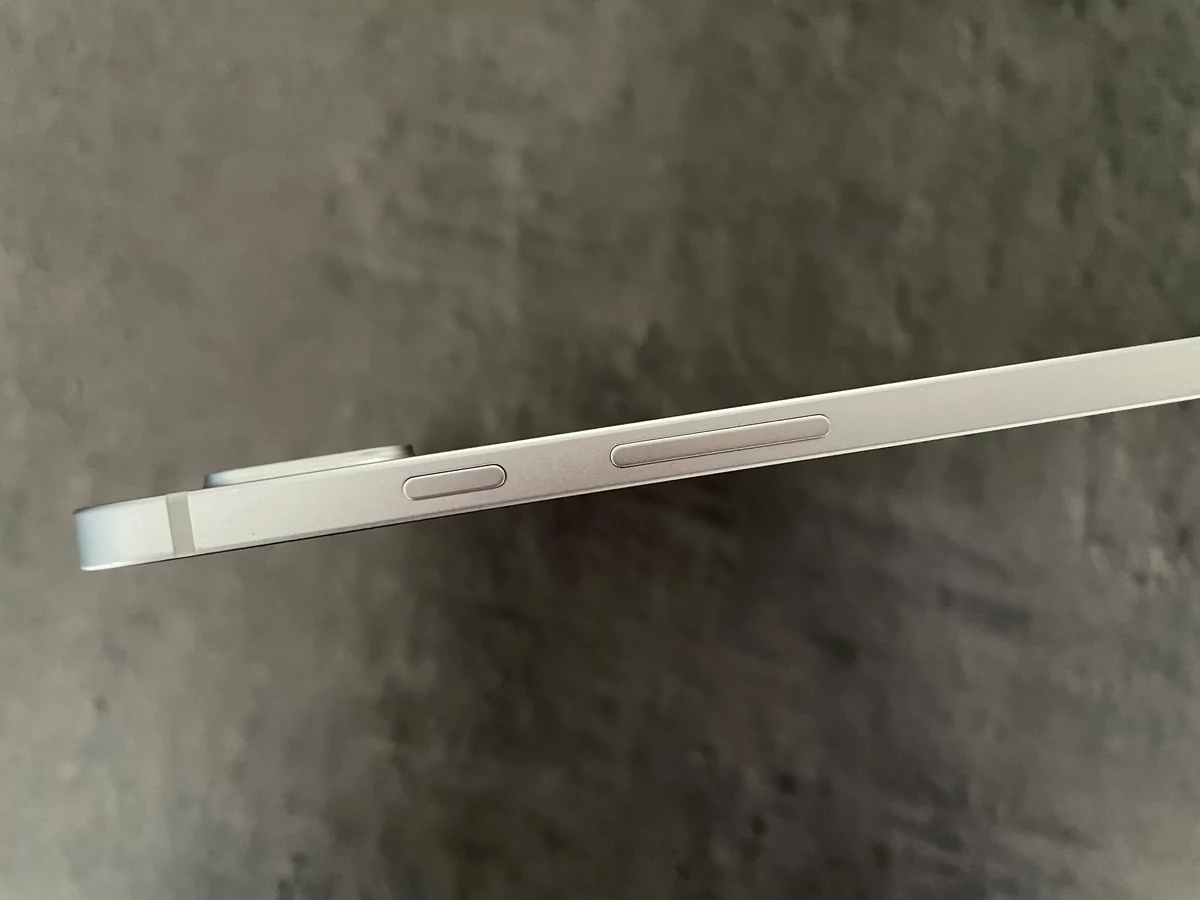 Test Samsung Galaxy Tab S7 FE © Mathieu Grumiaux pour Clubic