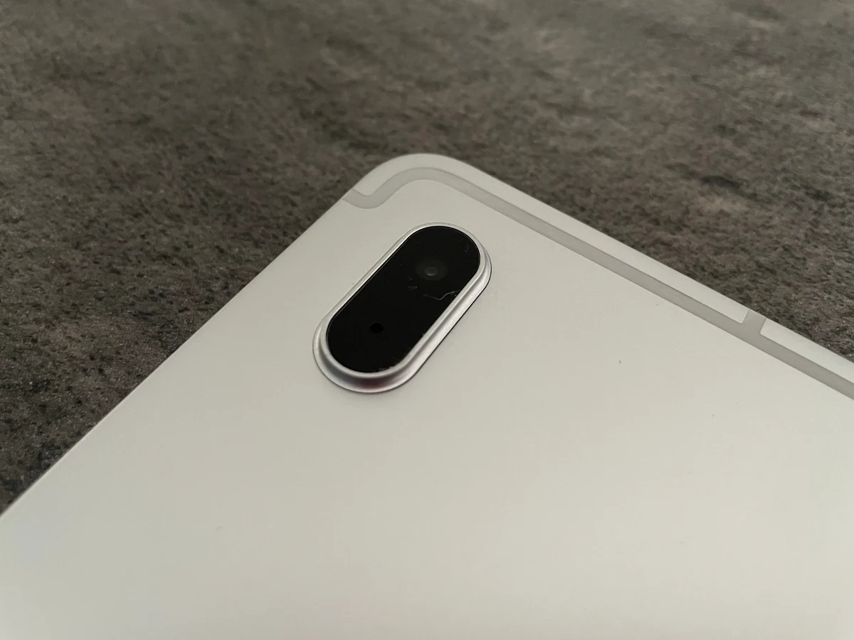Test Samsung Galaxy Tab S7 FE © Mathieu Grumiaux pour Clubic