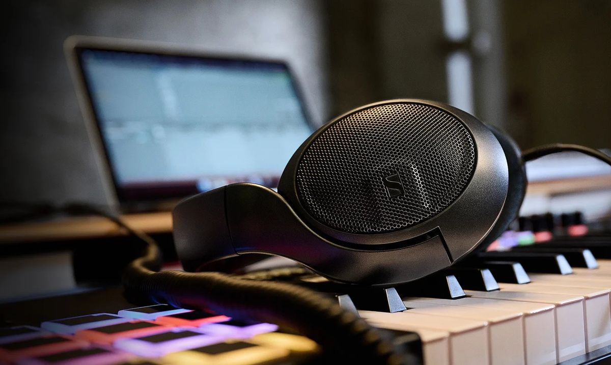 Sennheiser dévoile le HD 400 Pro, un nouveau casque ouvert pour les créateurs