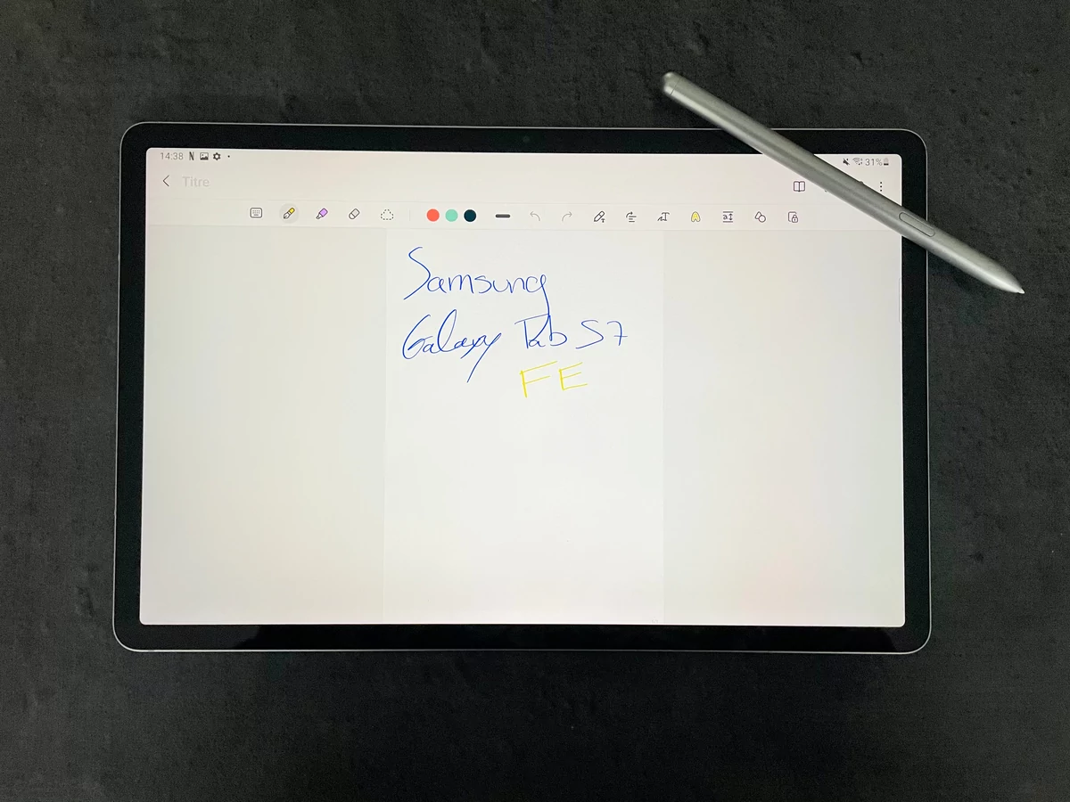 Test Samsung Galaxy Tab S7 FE © Mathieu Grumiaux pour Clubic